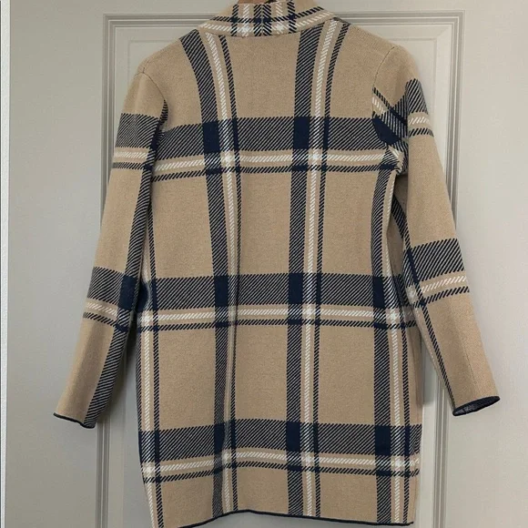 Ann Taylor Beige and Black Plaid Blazer - Picture 14 of 14